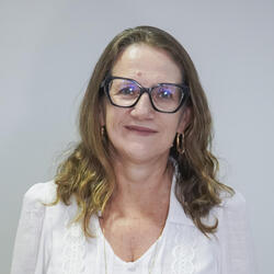 Secretária Janice Salvador