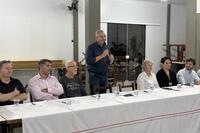 Encontro reuniu representantes da comunidade com toda estrutura administrativa para apresentação de propostas