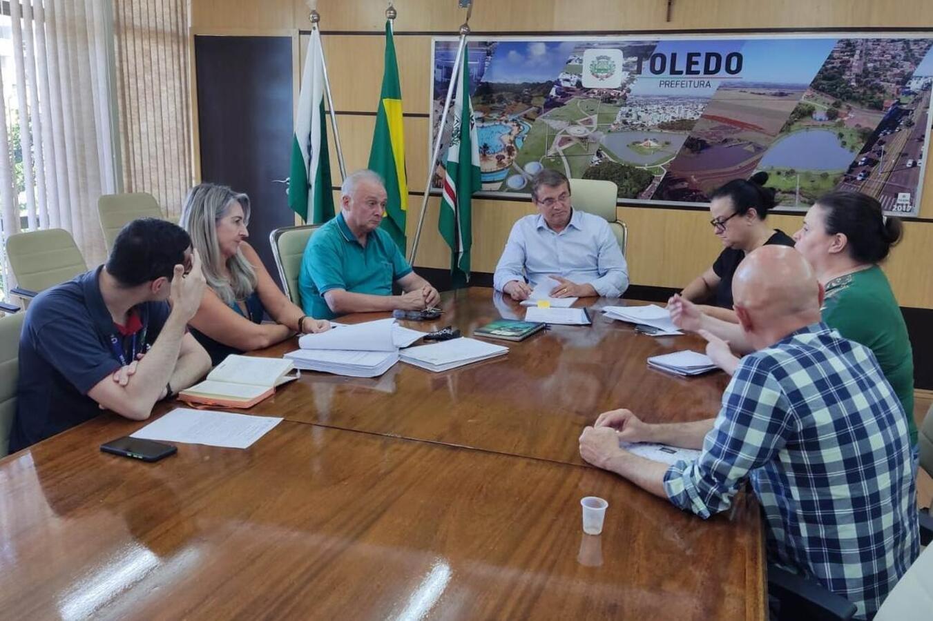 Prefeitura de Toledo firma contratos para obras que somam R$ 700 mil