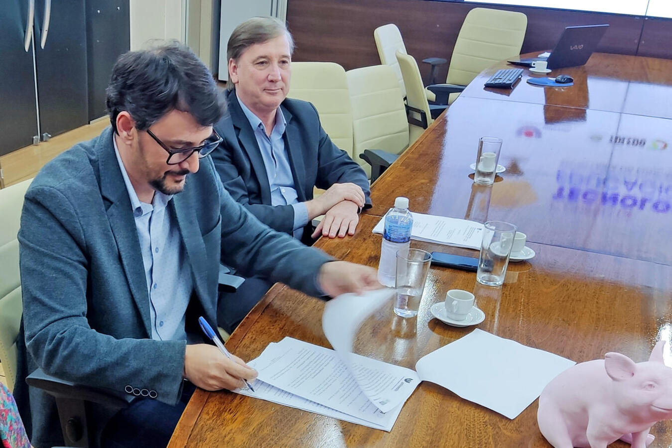 Prefeitura de Toledo firma acordo de cooperação com a Unioeste para curso superior inédito