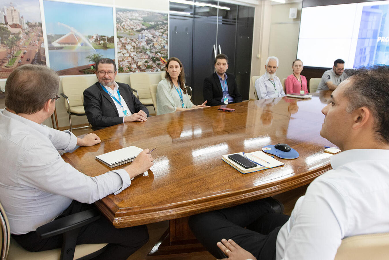 Caixa apresenta programa para moradias populares