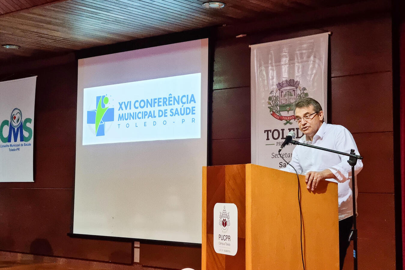 O evento, preparatório à 17ª Conferência Nacional de Saúde, reuniu cerca de 150 pessoas entre gestores públicos, prestadores, trabalhadores e usuários do SUS