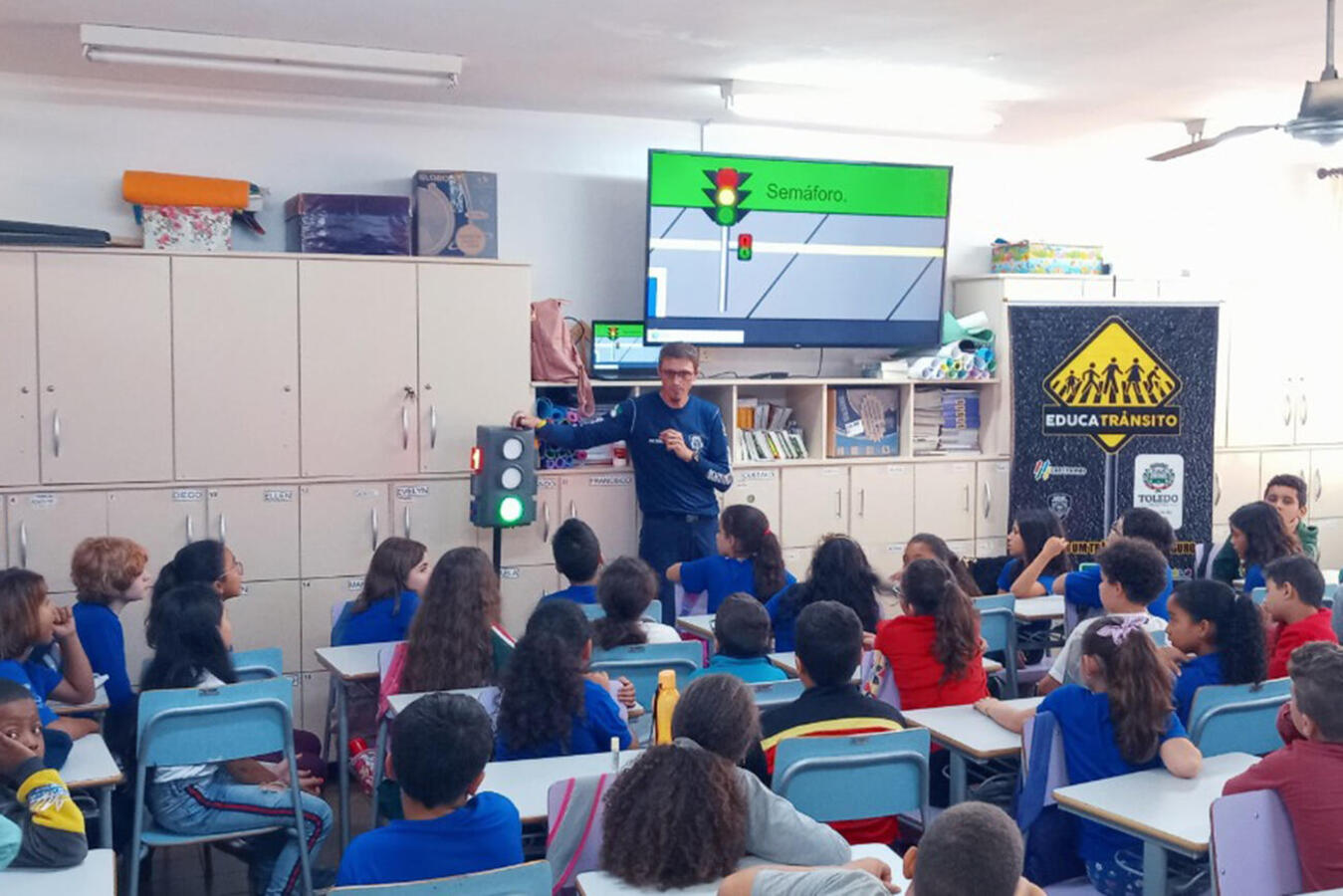 O objetivo do EducaTrânsito é proporcionar aos alunos dos 4º anos das escolas municipais um aprendizado sobre as normas de trânsito
