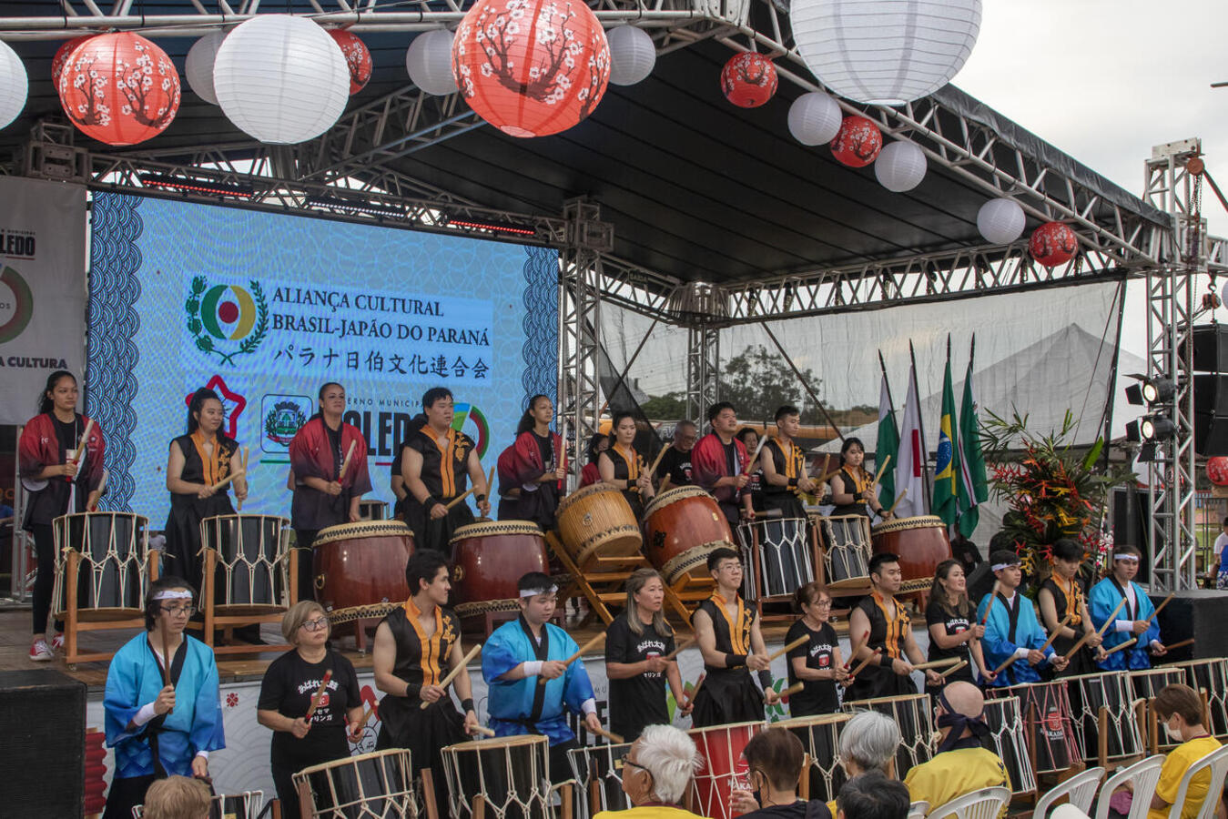 Diversas expressões artísticas e gastronômicas típicas da cultura japonesa estiveram reunidas num só lugar, atraindo grupos tradicionalistas de todo o estado