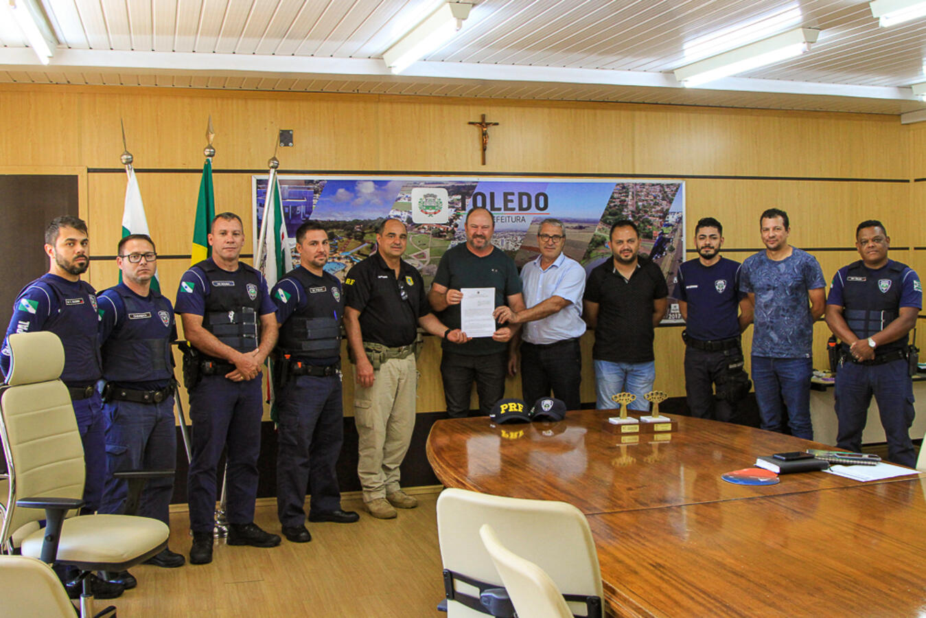 Prefeitura de Toledo e PRF firmam acordo de cooperação técnica