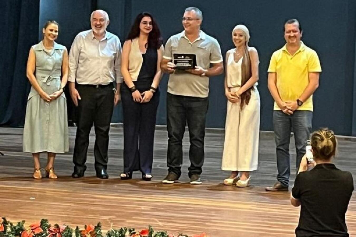 Quatro experiências exitosas da SMS foram apresentadas na 3ª Mostra do SUS que Cuida e Defende a Vida realizada nesta quinta-feira (15) no auditório da Unioeste