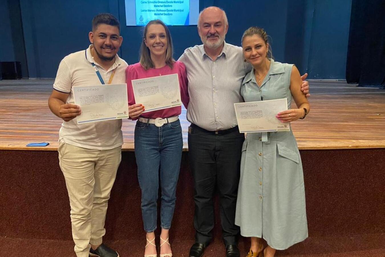 Quatro experiências exitosas da SMS foram apresentadas na 3ª Mostra do SUS que Cuida e Defende a Vida realizada nesta quinta-feira (15) no auditório da Unioeste