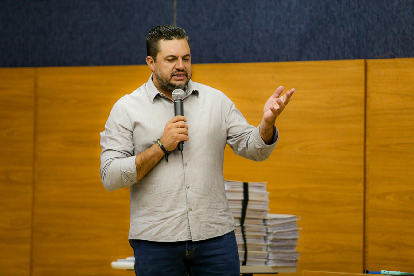 Empresários firmam contratos de compra de terrenos industriais em Toledo