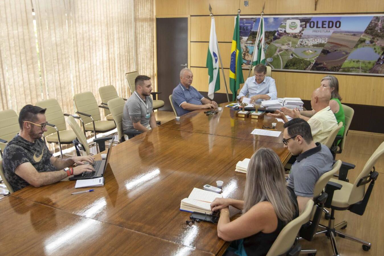 Prefeitura vai concluir obras conveniadas com o Governo Federal com recursos próprios