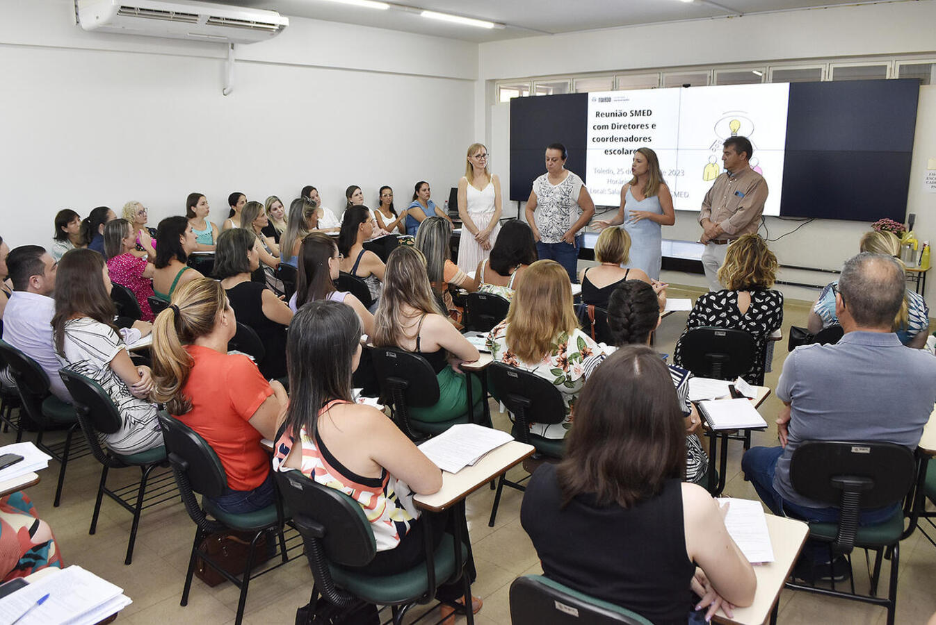 Há 20 anos desatualizado, documento define a distribuição do corpo docente, técnico-pedagógico e de apoio do quadro do magistério para atuar em cada unidade escolar