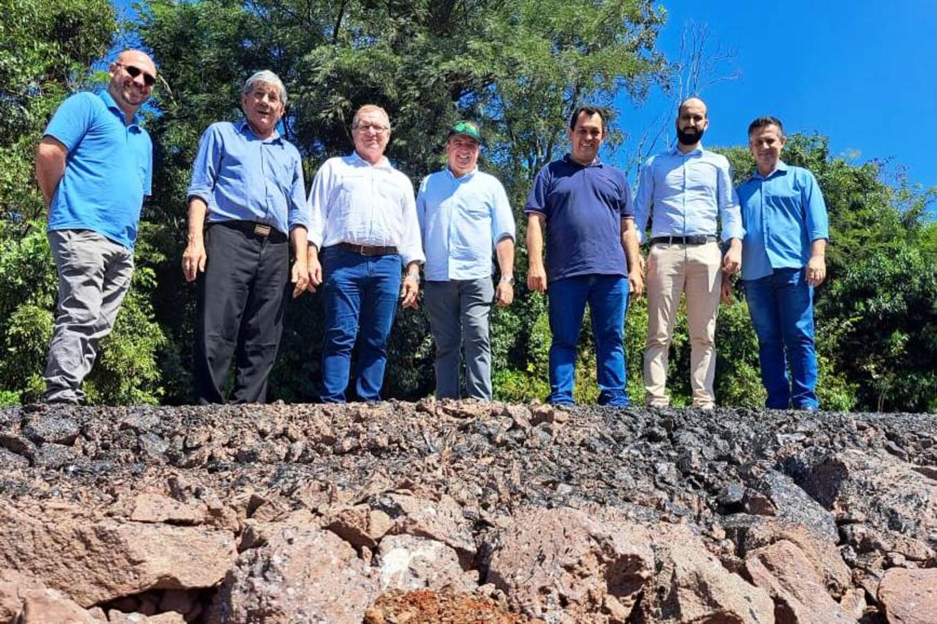 Toledo recebe comitiva londrinense para conhecer programa de infraestrutura rural