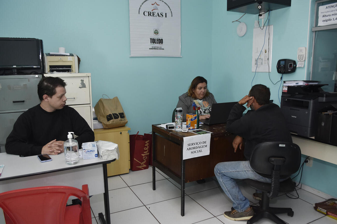Ginásio de Esportes Euzébio Garcia recebeu, na manhã desta quarta (19), ação intersetorial que ofereceu diversos serviços a 26 cidadãos que integram este grupo