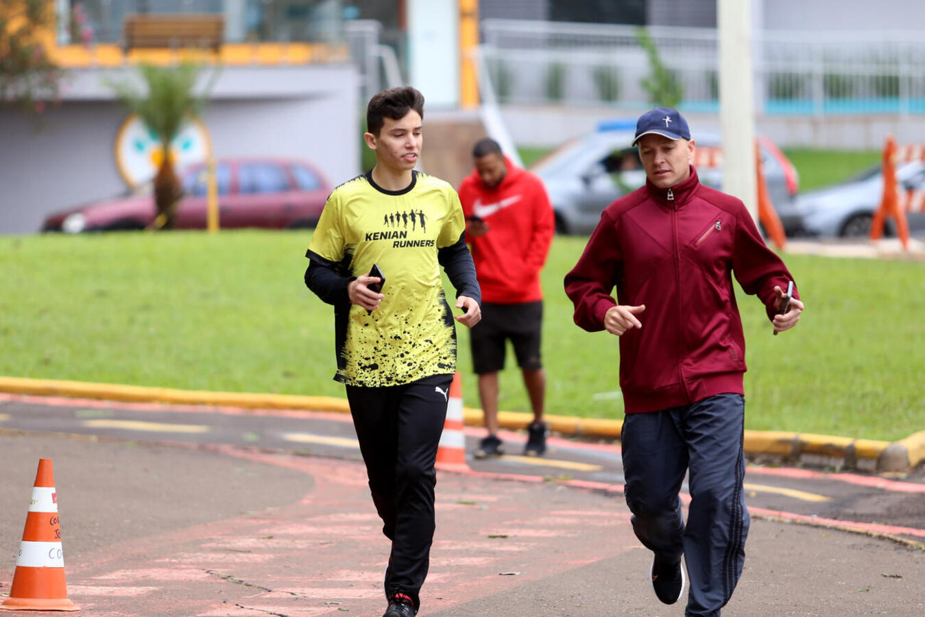 Corrida 24 Horas Torao Takada inaugura pista emborrachada em Toledo
