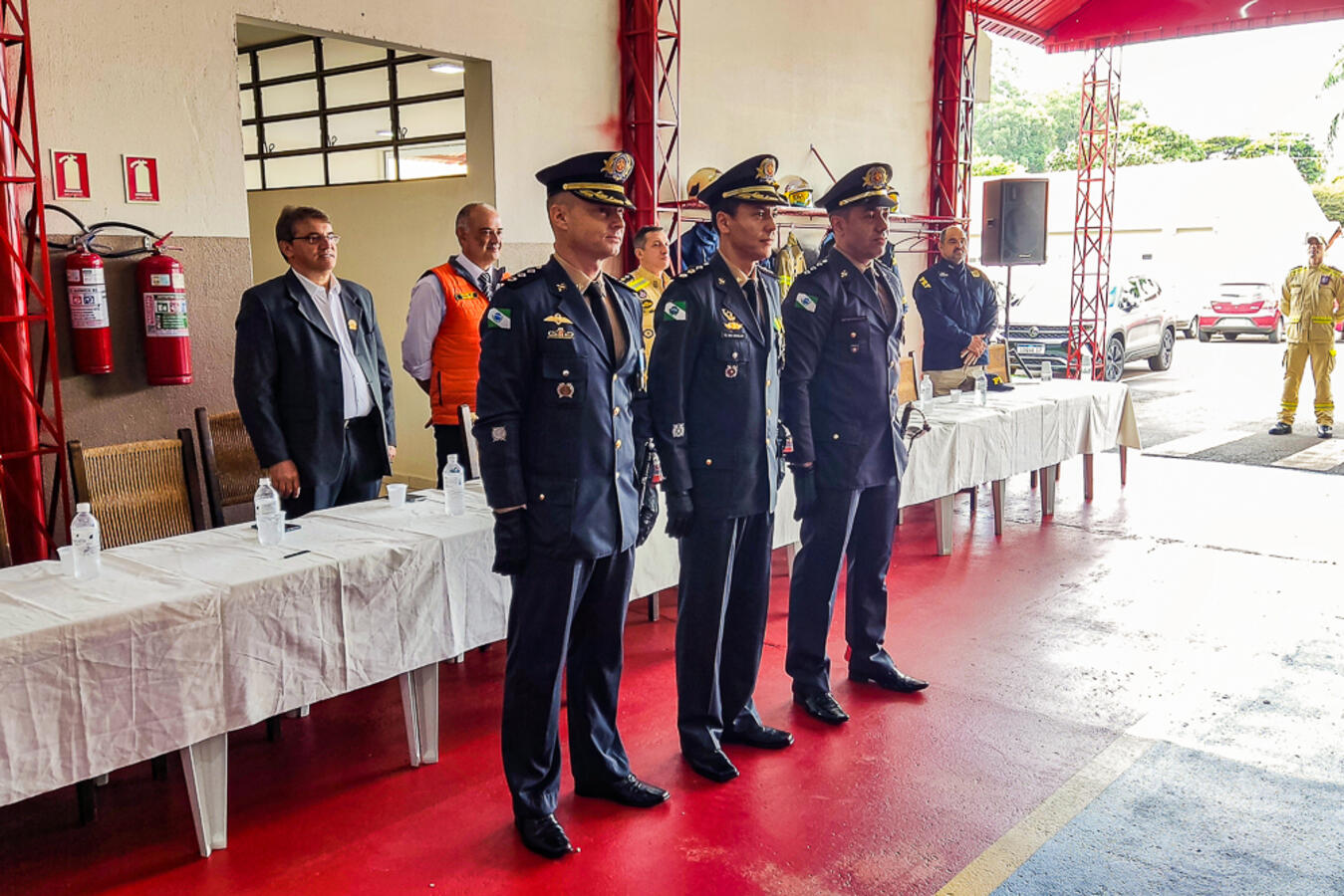 Governo Municipal participa da troca de comando do 2º Subgrupamento de Bombeiros