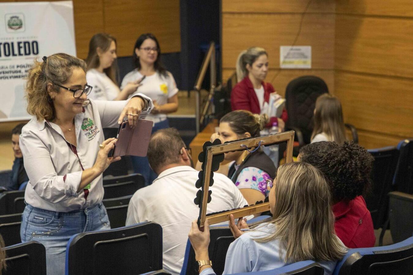 A campanha “Faça Bonito: Proteja Nossas Crianças e Adolescentes”, é alusiva ao Dia Nacional de Combate ao Abuso e Exploração Sexual contra Crianças e Adolescentes.