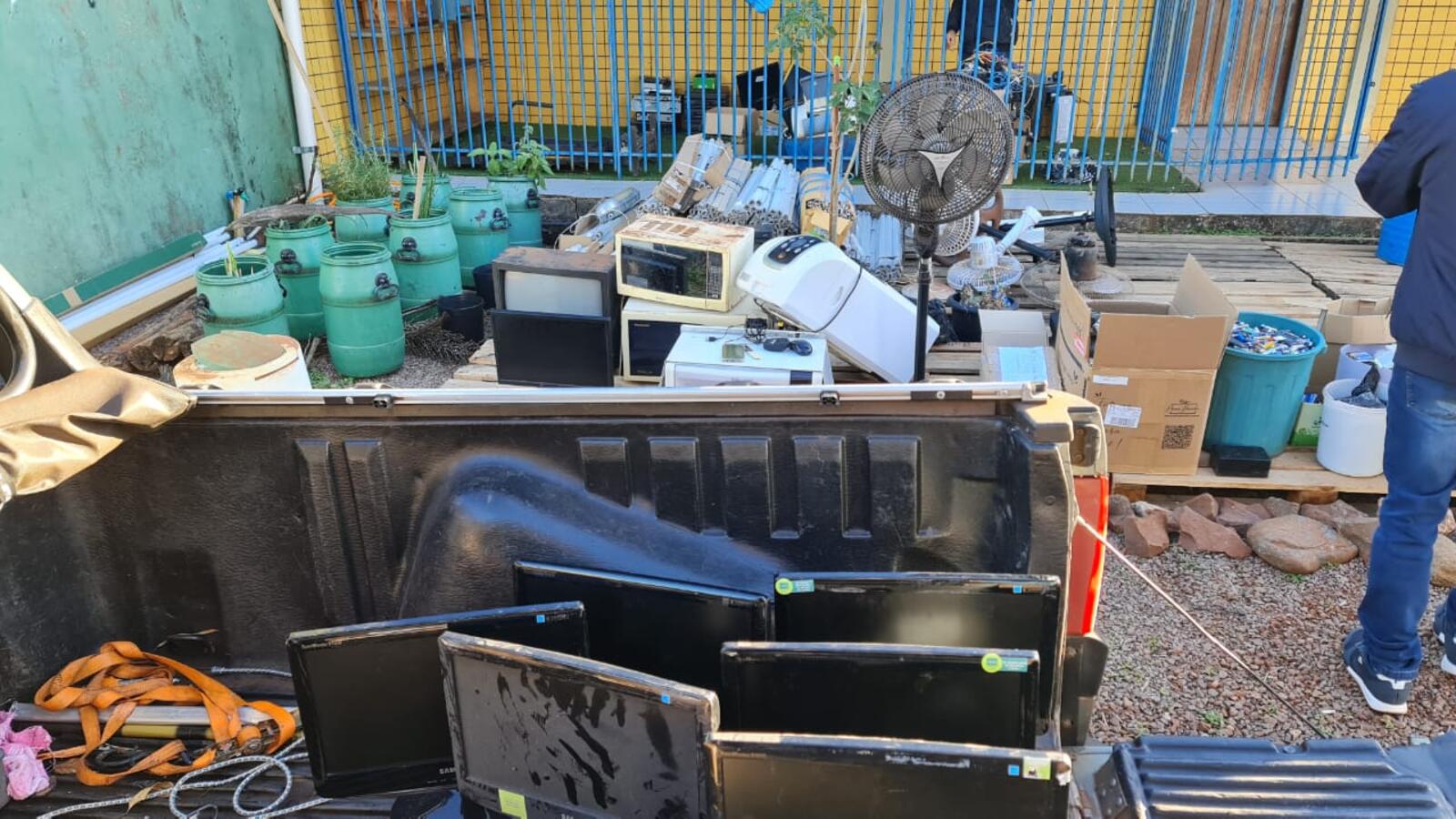 O Núcleo dos Objetivos de Desenvolvimento Sustentável (Núcleo ODS) de Toledo realizou campanha “Eletrônico Não é Lixo” e fez uma Blitz da Sustentabilidade