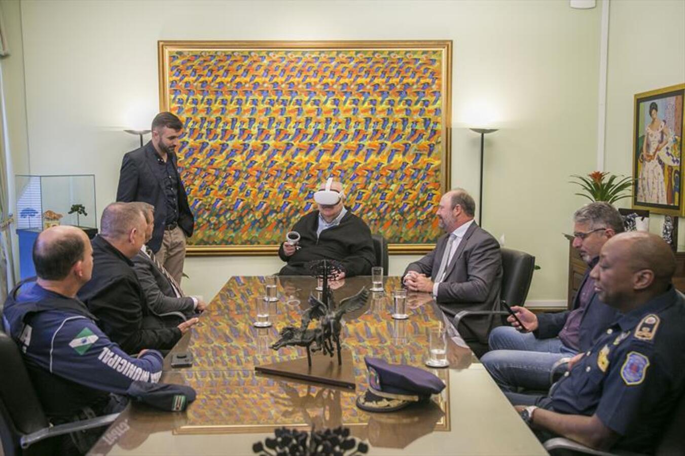 Prefeitos de Toledo e Curitiba discutem projetos na capital do estado