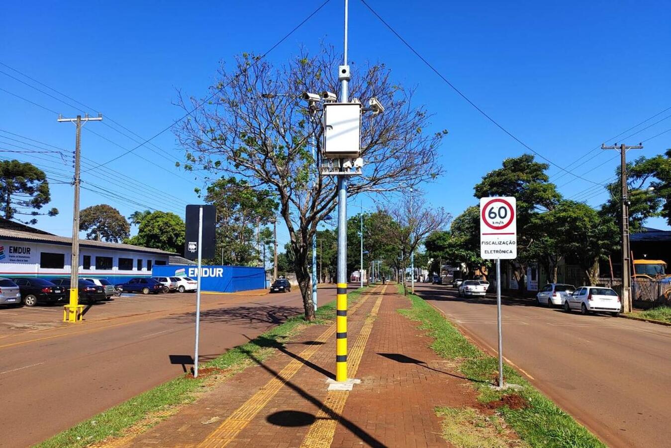 Deptrans realoca equipamento de controle de velocidade