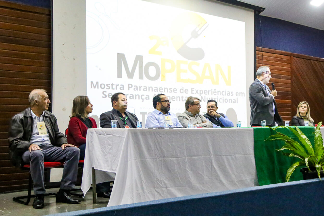 Referência estadual e nacional em Segurança Alimentar e Nutricional, Toledo sedia II MOPESAN