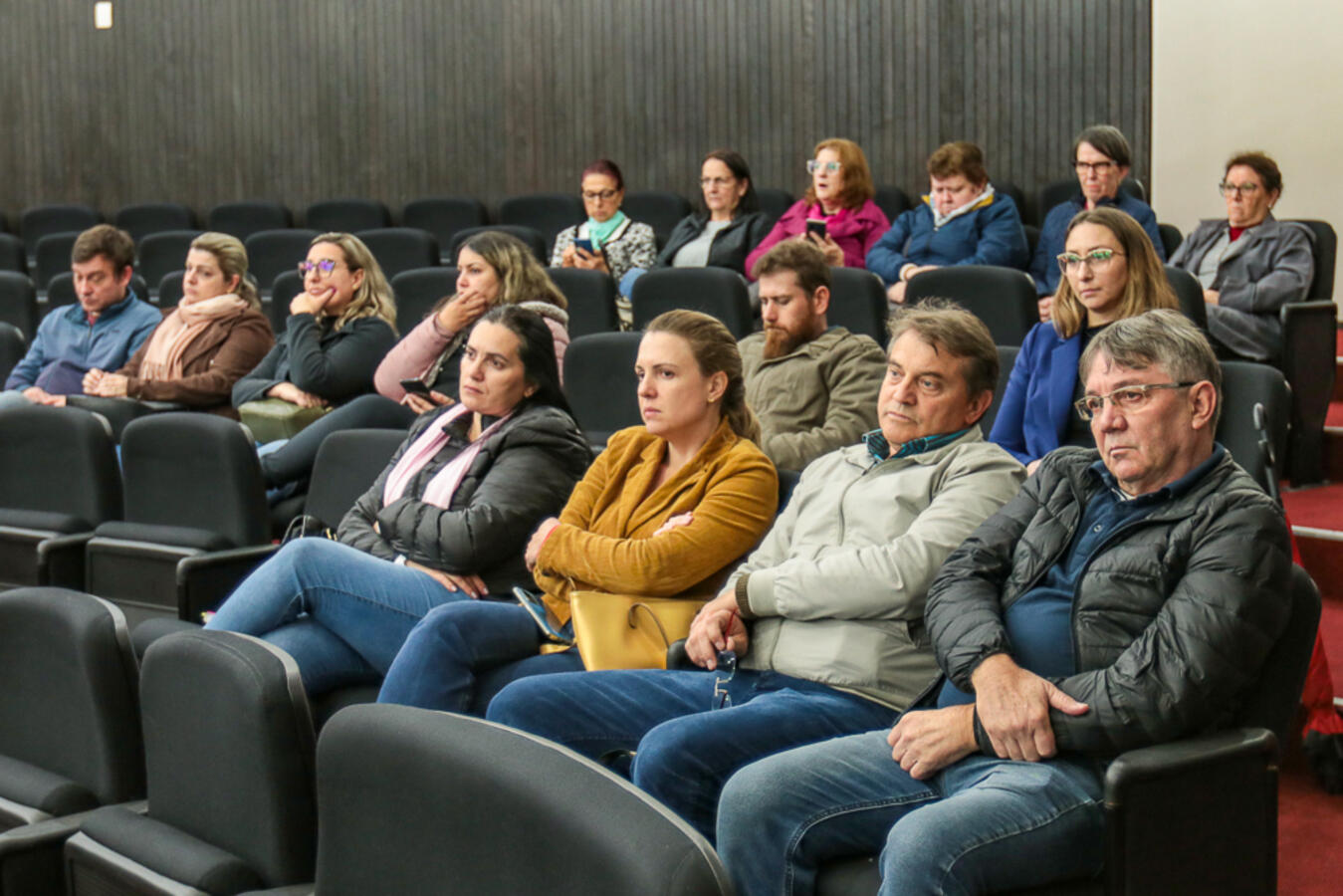 Toledo apresenta dados relacionados ao FAPES/TOLEDOPREV em audiência pública