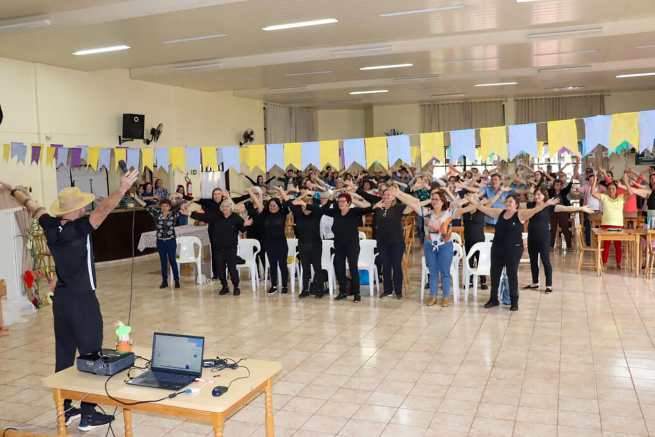Momentos de entretenimento associados a orientações sobre saúde e bem-estar marcaram festas nas unidades de Concórdia do Oeste, Vila Nova e Santa Clara IV