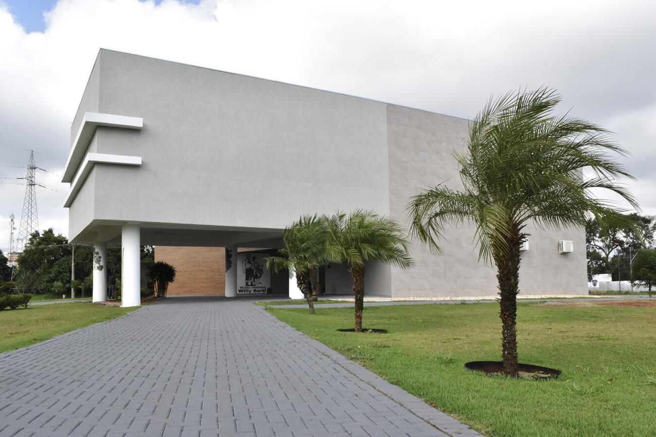 Processo iniciado nesta semana será concluído até o início de agosto, quando está prevista a reinauguração do espaço, que recebeu investimento de R$ 923.316,73
