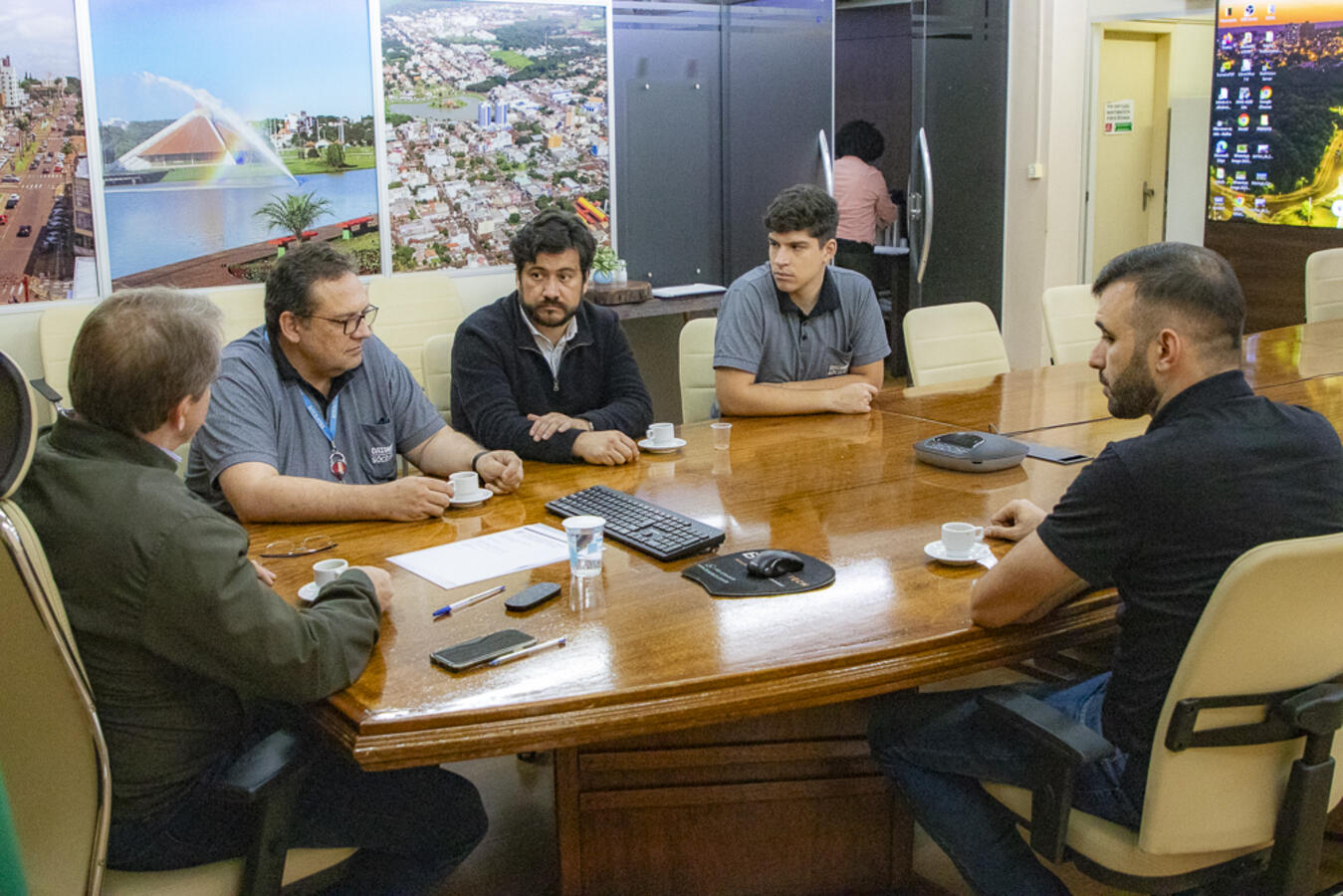 Empresários chilenos são recebidos pela gestão municipal