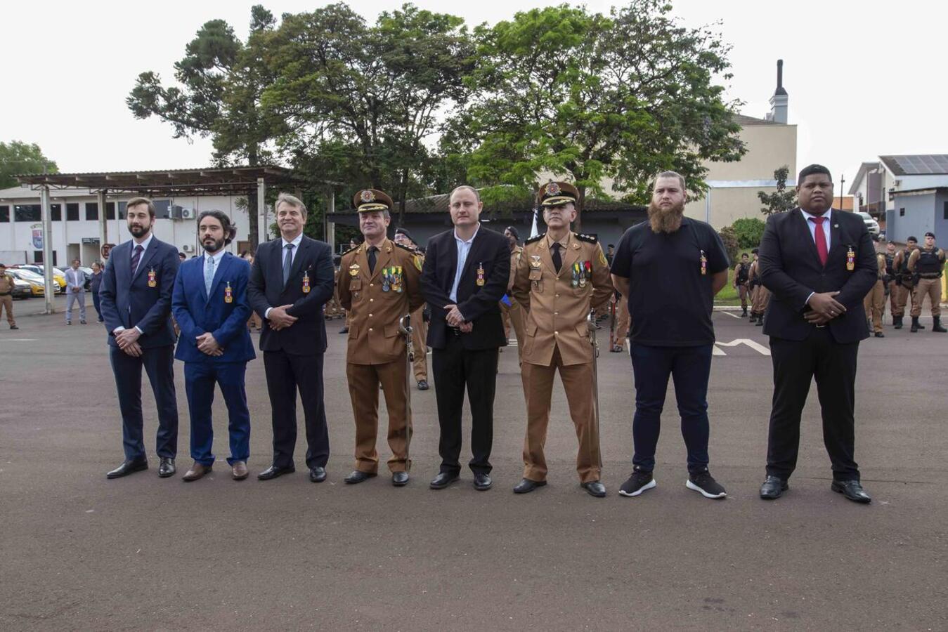 Honraria foi entregue a Beto Lunitti e outras autoridades na manhã desta quinta (31) durante celebração alusiva ao 18º aniversário do BPM