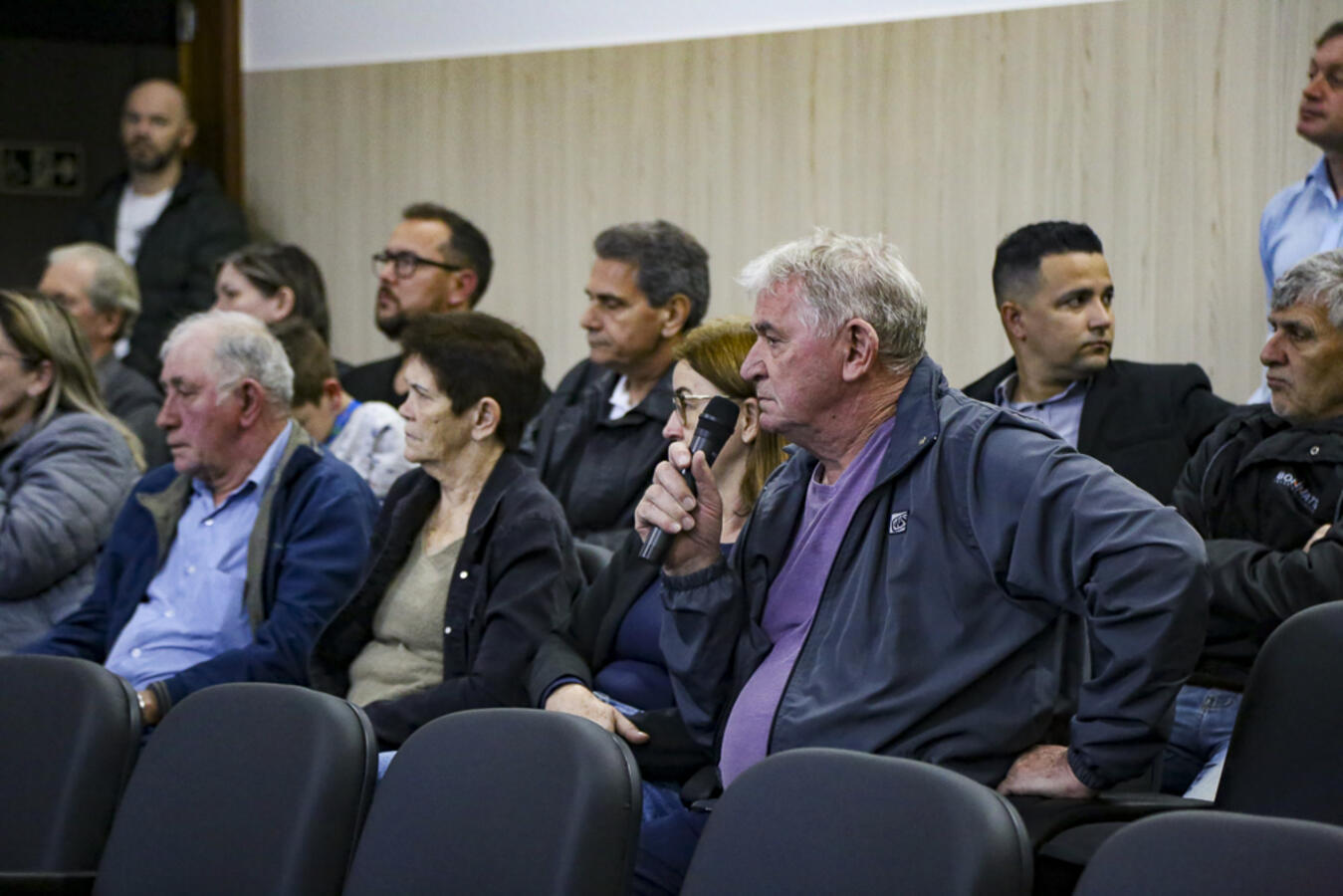 Comunidade aprova urbanização da Rua Estéfano Sechi