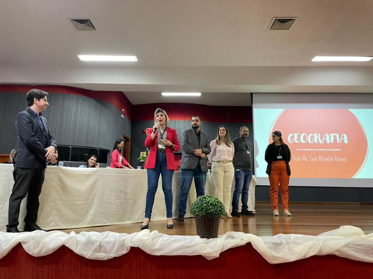 Assunto foi o ponto central das atividades da Conferência Municipal da Educação realizada entre sexta e sábado (25 e 26) no câmpus I da Unipar/Toledo