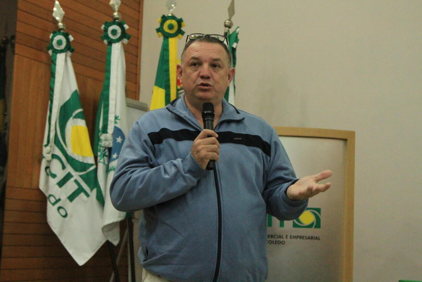 Associados da ACIT participam de encontro sobre o "Toledo é + Seguro!"