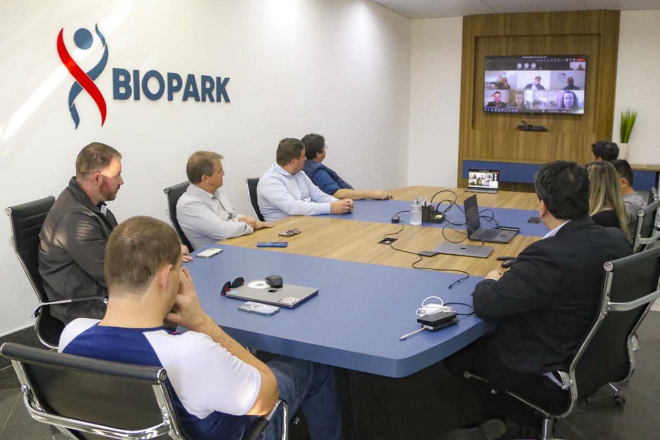 Prefeitura, Embrapa e Biopark anunciam primeiro projeto de pesquisa da UMIPI Oeste Paranaense