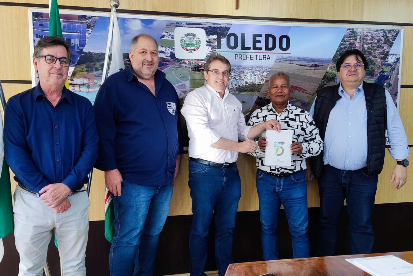 Presidente do AQUIAP busca experiências em Toledo e região