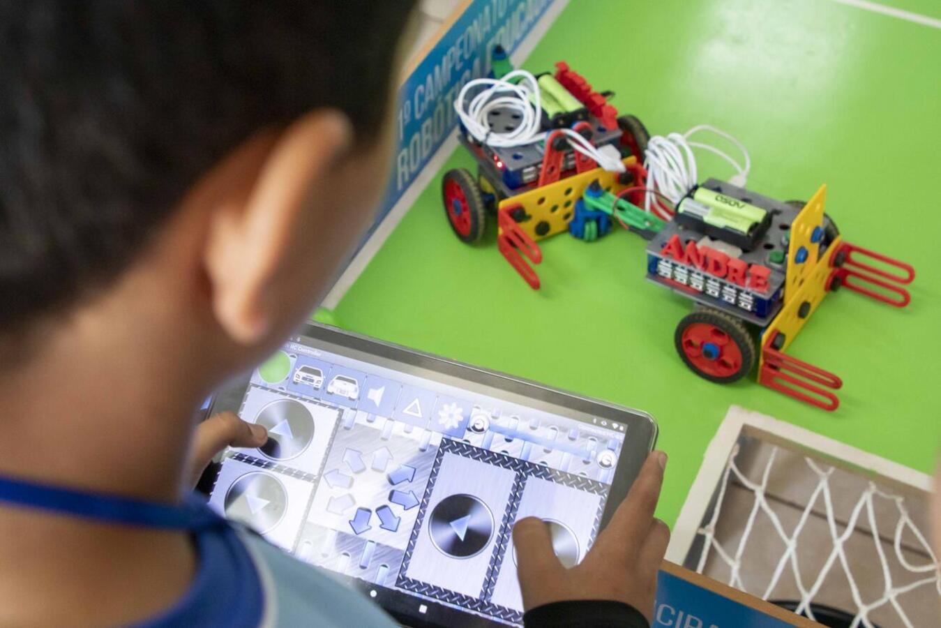 Alunos disputam uma vaga na etapa final, que acontece durante a semana de Inovação e Tecnologia do 4º Pig Data Toledo no próximo mês