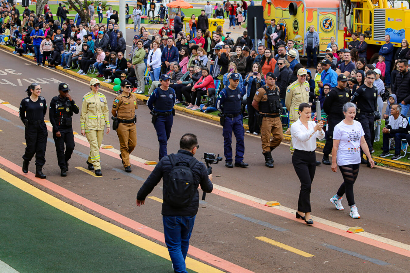 Toledanos celebram o Dia da Independência com Desfile Cívico