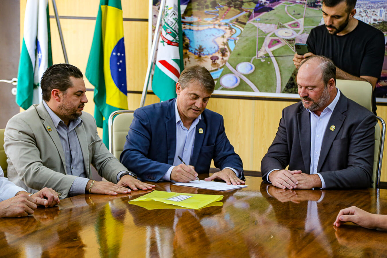 O vice-prefeito ficará à frente da Prefeitura de Toledo durante as férias do titular Beto Lunitti.