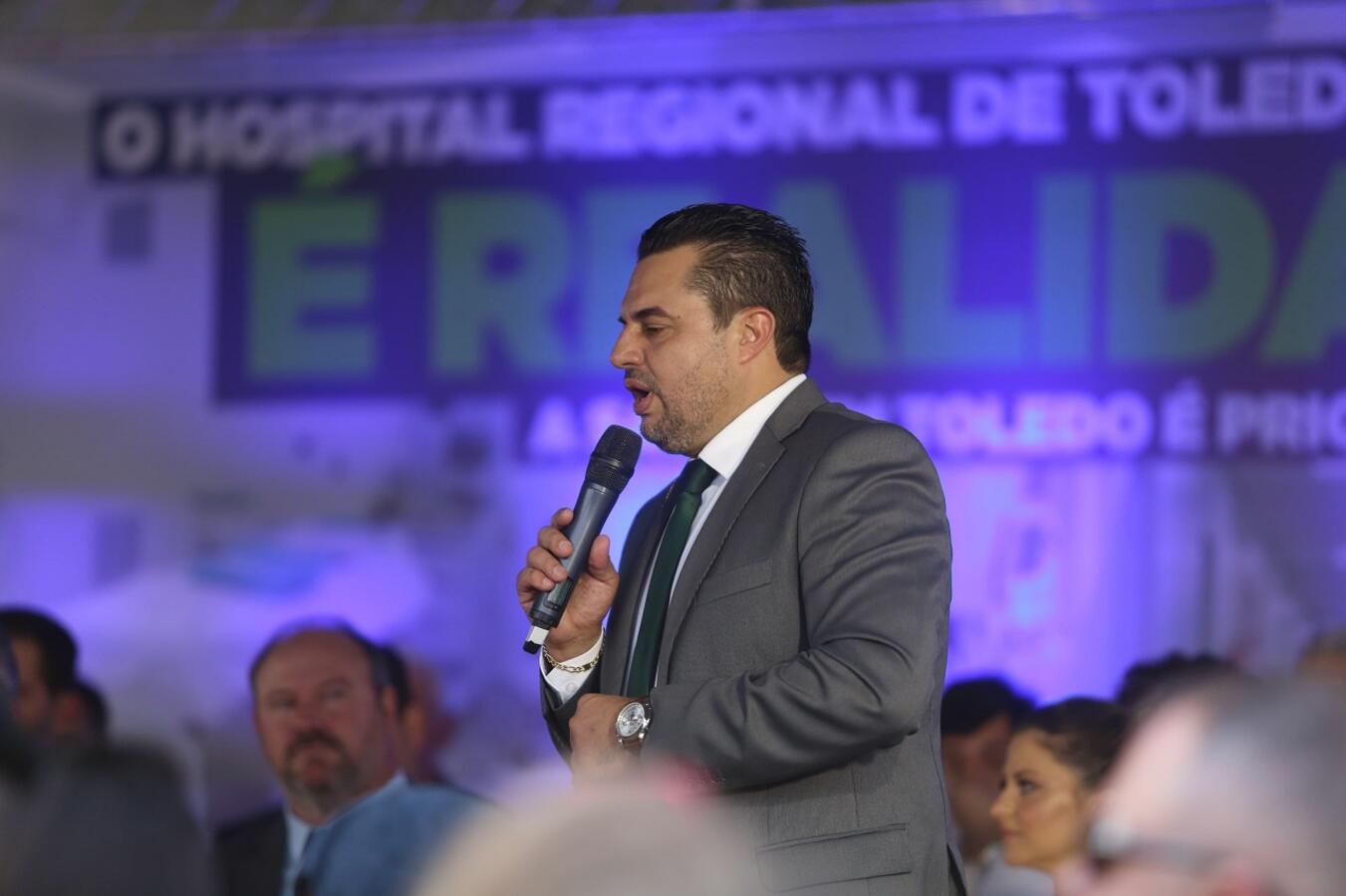 Solenidade na tarde desta sexta (6) representa o início de uma nova fase no atendimento hospitalar à população, que tanto esperou pela conclusão desta obra