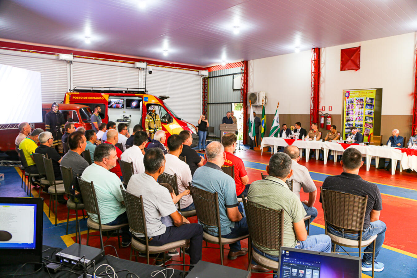 Passado, presente e futuro: Toledo celebra 40 anos do Corpo de Bombeiros