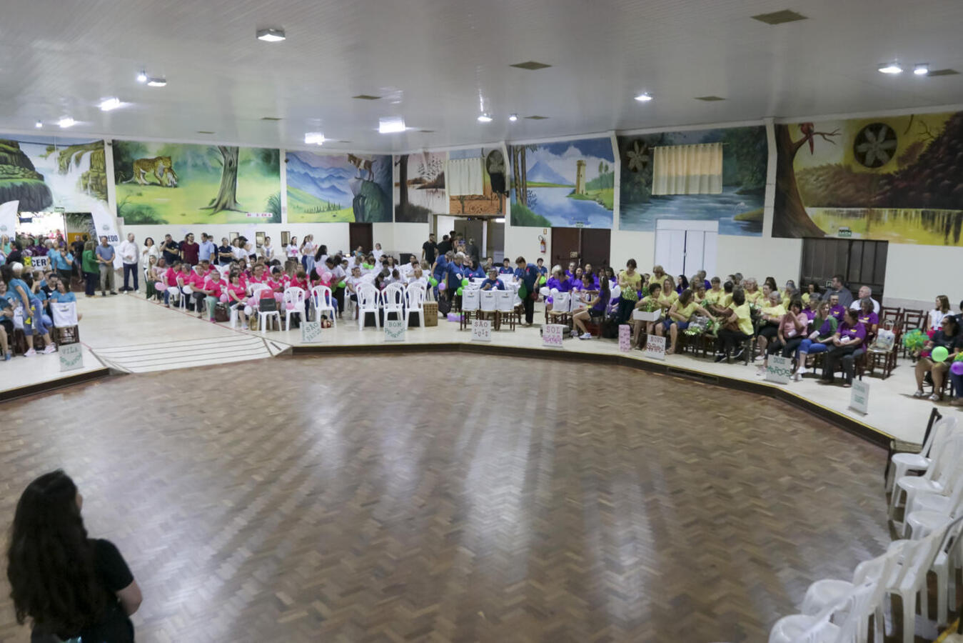 Reunidas no sede da Seculeri, mulheres de dezenas de comunidades do interior tiveram um dia para lá de especial, com diversas atividades culturais e recreativas