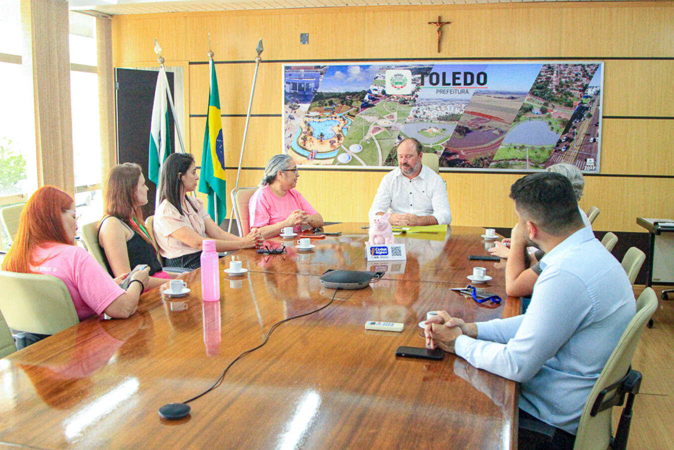 Administração municipal repassa imóvel para Amigas do Bem Viver