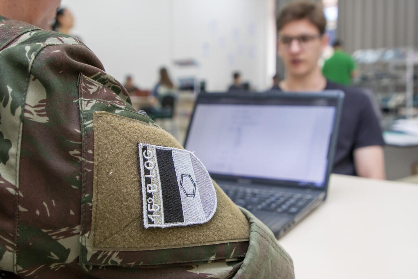 Aproximadamente 720 jovens de Toledo que realizaram o seu alistamento participam do processo de Seleção de Comissão até o próximo dia 11 de outubro 