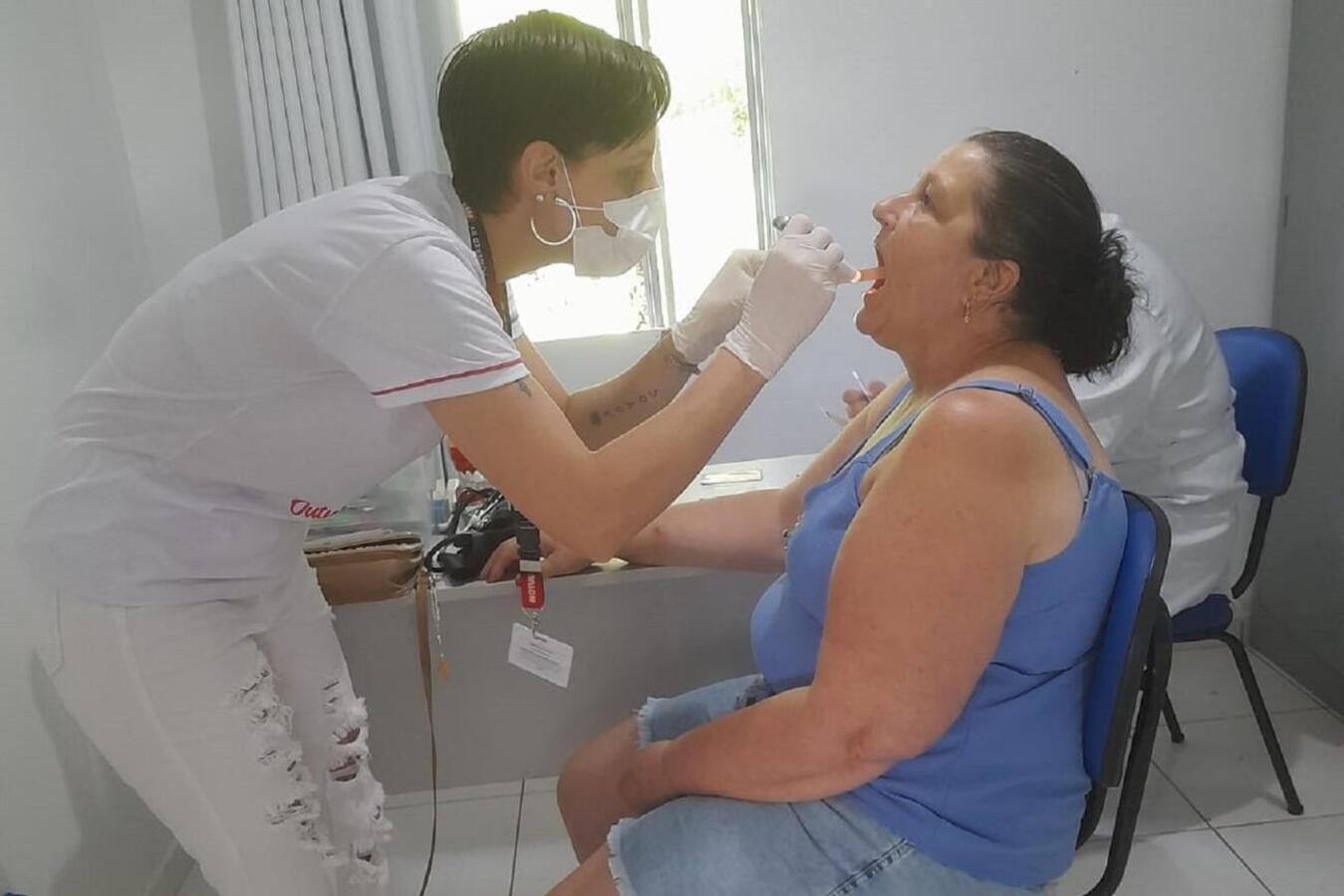 Programação teve início na semana passada e prossegue até 31 de outubro em todas UBS e USF da cidade e do interior, onde diversos serão oferecidos ao público feminino