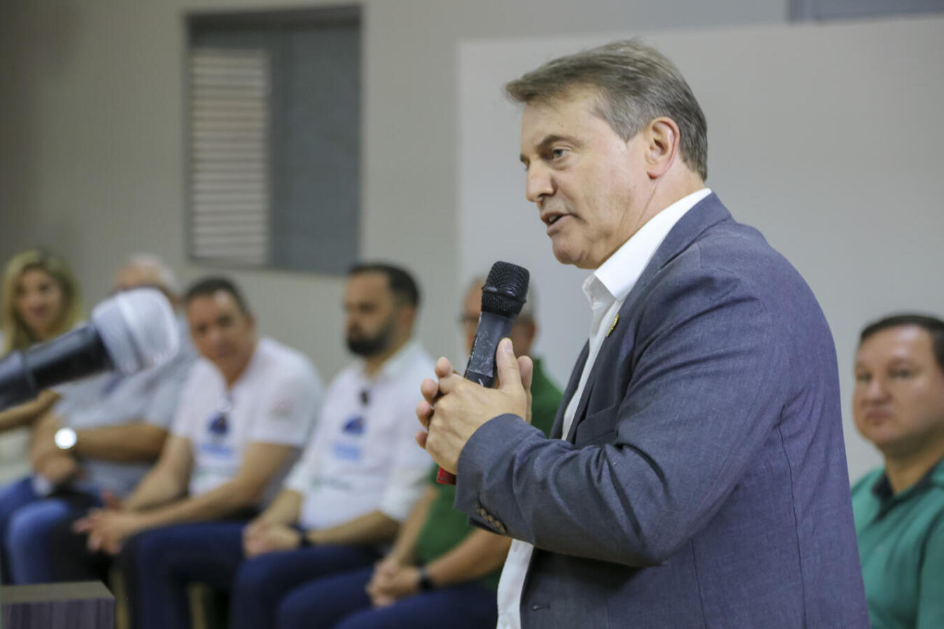 Executivo municipal recepciona secretário estadual de Educação do Paraná