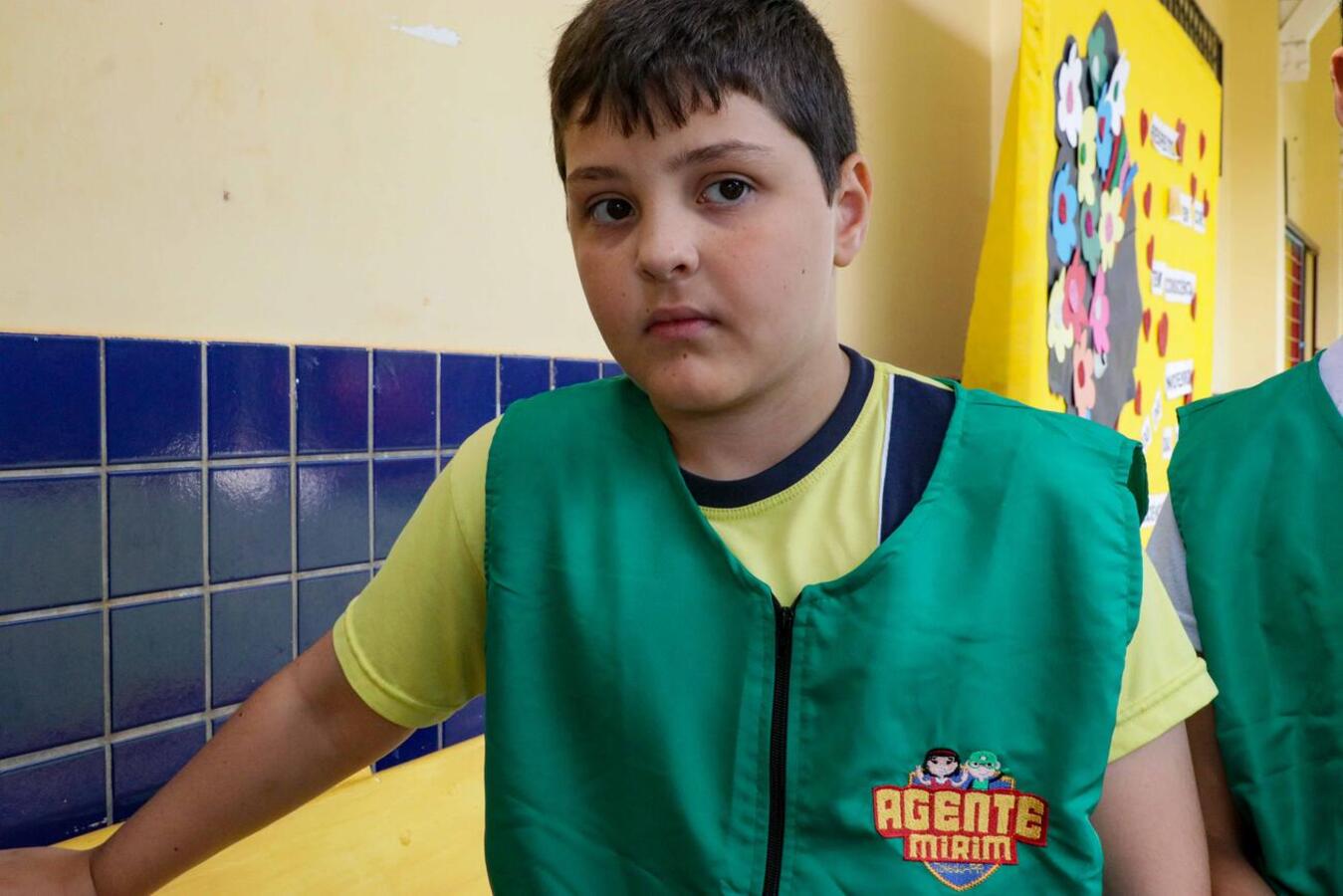 Alunos realizam vistoria nas imediações da escola e da comunidade em alusão ao Dia Nacional de Combate à Dengue (19 de novembro)