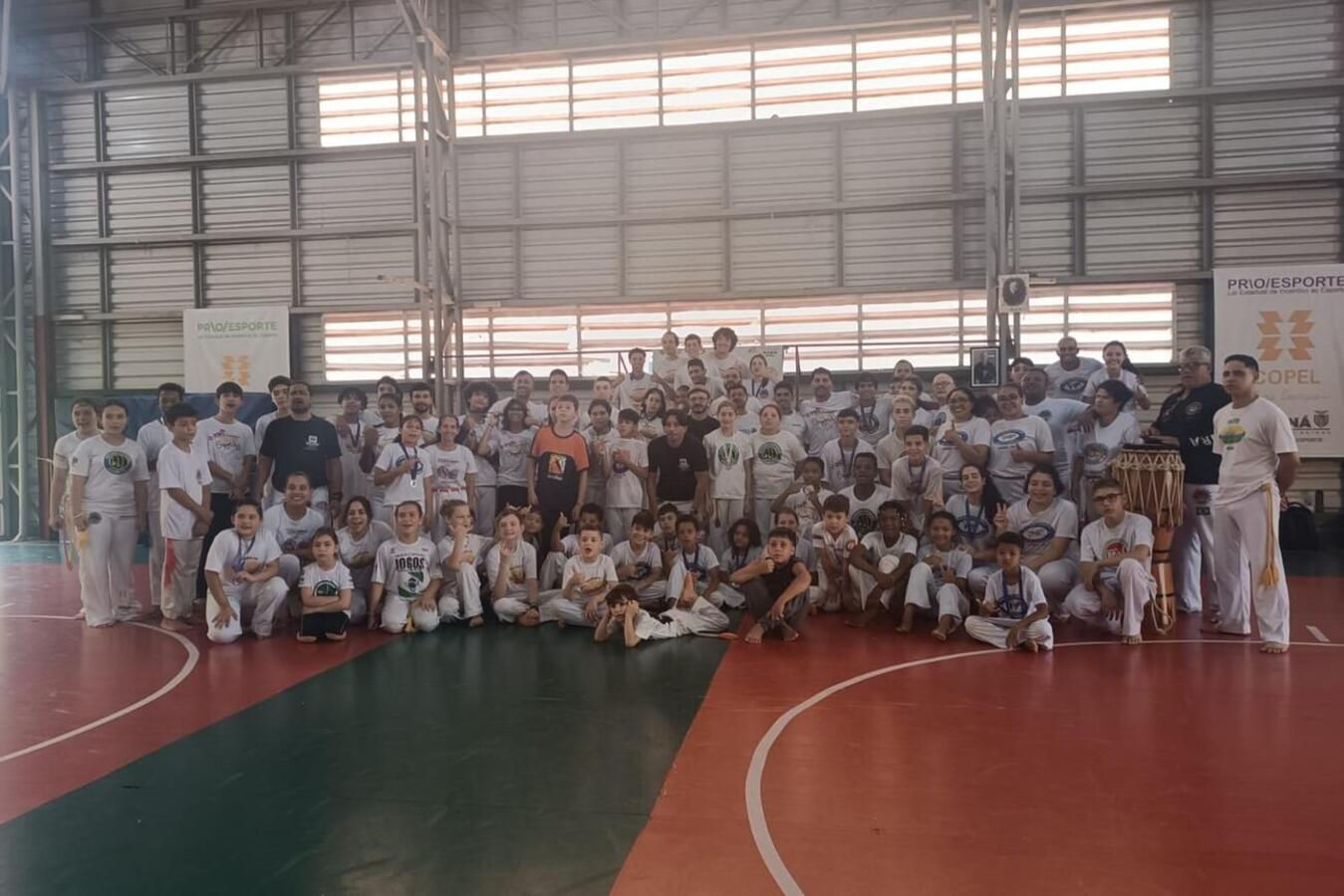 Representando seis grupos, 70 atletas qualificados nas etapas classificatórias participaram da final realizada nesta quarta (15) no Centro Olímpico Arnoldo Bohnen