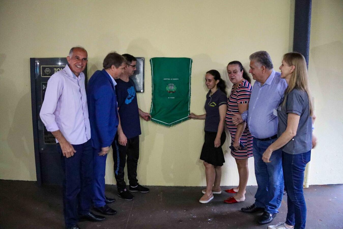 A entrega da estrutura reformada aconteceu com a presença da comunidade escolar 