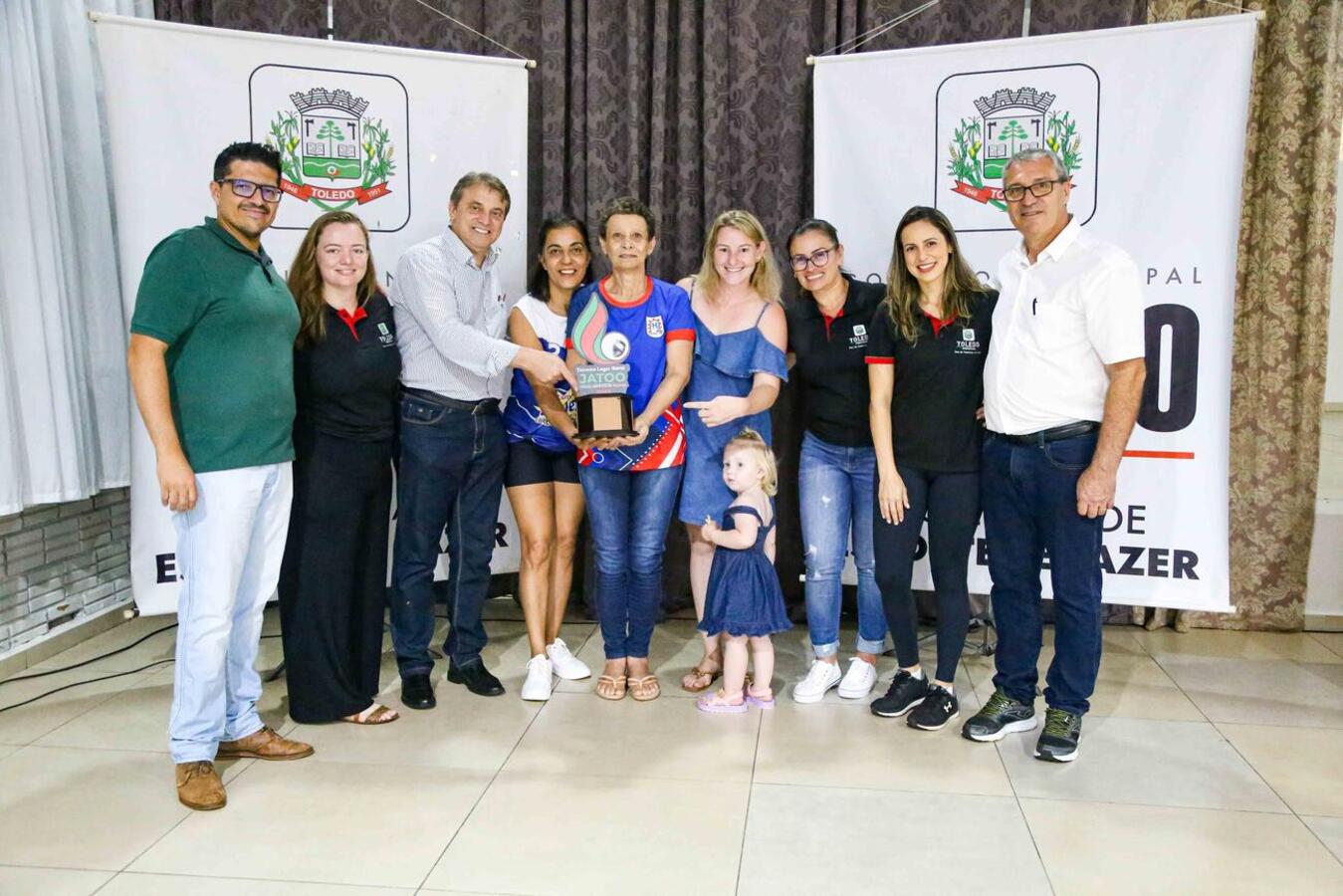 Cerimônia premia campeões dos Jogos Abertos de Toledo