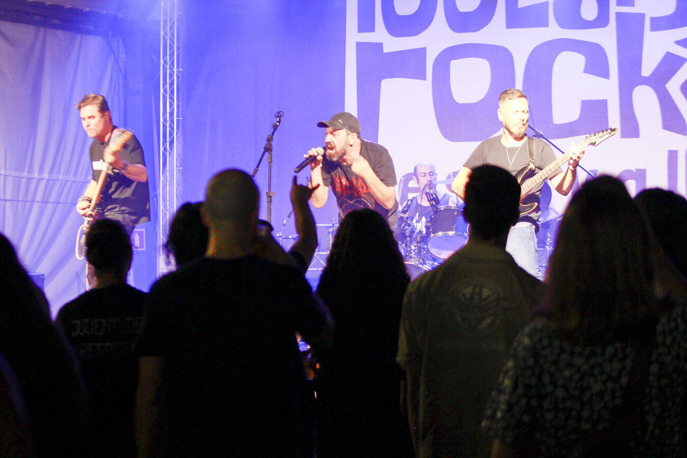 Realizado no Parque Luiz Cláudio Hoffmann/Parque do Povo entre sexta e domingo (10 a 12), evento teve a apresentação de 29 grupos e bandas do Oeste do Paraná