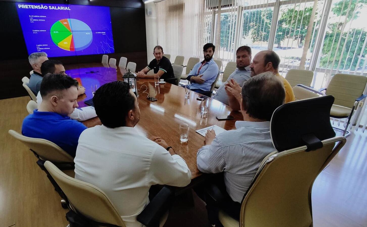 Encontro na tarde desta quarta (27) na Sala de Reuniões do Gabinete do Prefeito trouxe indicadores sobre perfil dos empregos e dados da Agência do Trabalhador de Toledo