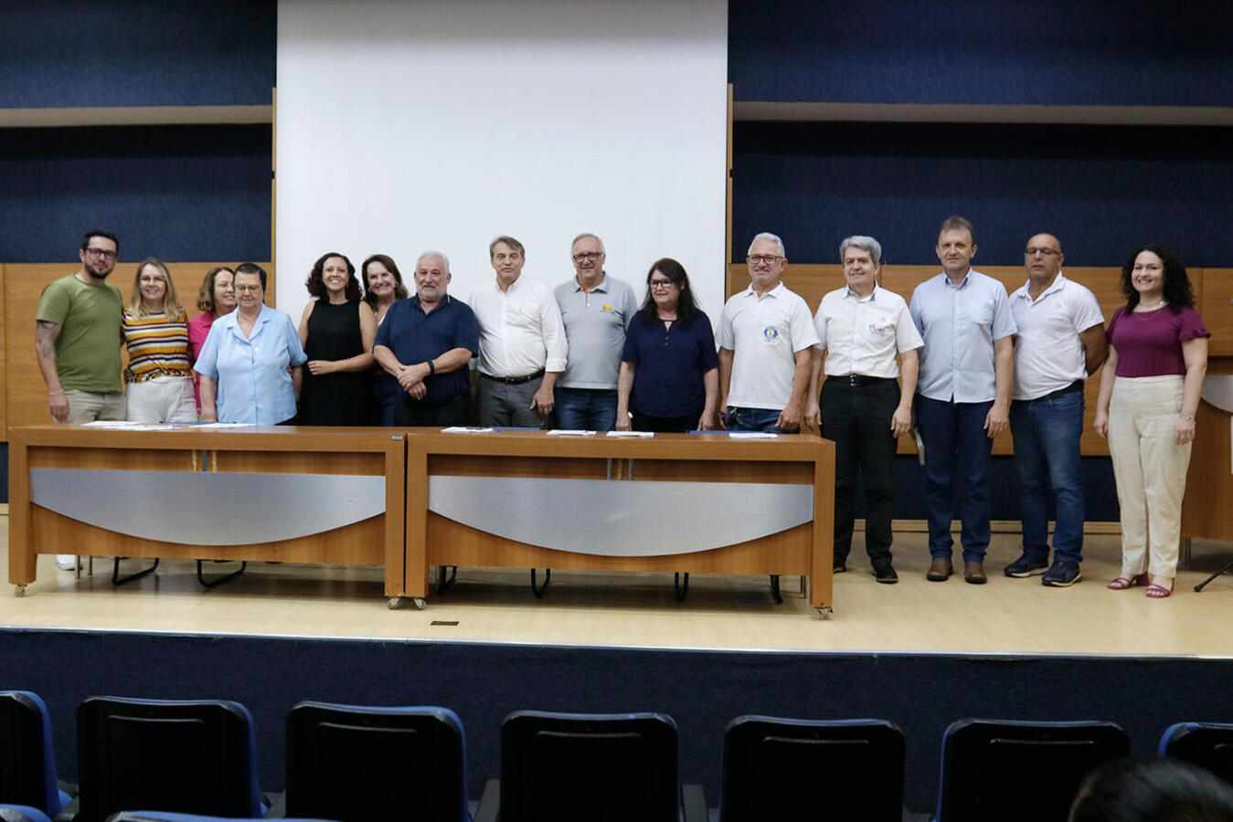 Ato foi realizado no auditório Acary de Oliveira no Paço Municipal na manhã desta quarta-feira (13) 